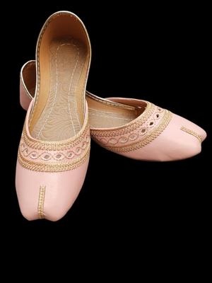 Stylish Women's Velvet Khussa with Thread Work - 1 Pair