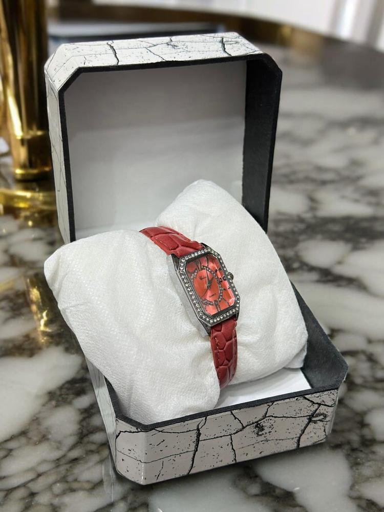 Analogue Watch For Women