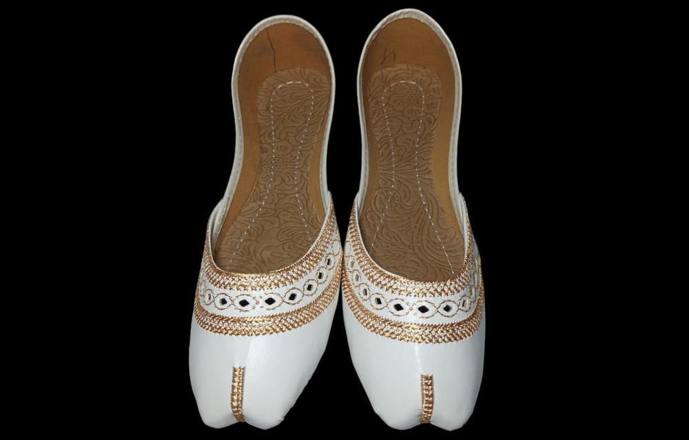 Women's Rexine Embroidered Khussa