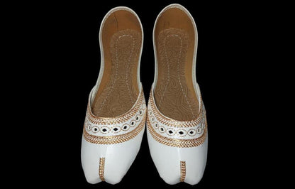 Women's Rexine Embroidered Khussa
